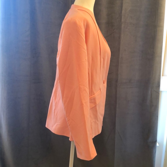 NWT Blazer - Picture 4 of 7